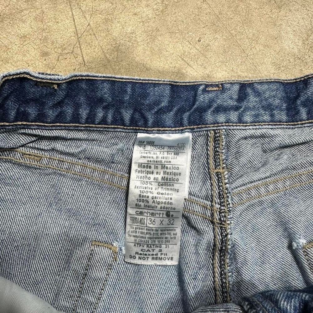 Carhartt Blue Jeans - Picture 4 of 5